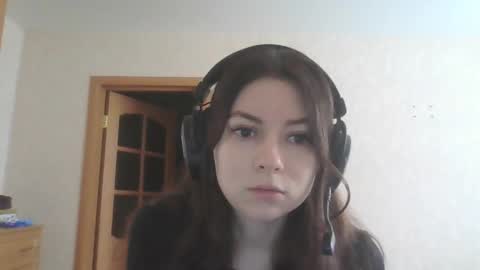 Snapshot of dawndollins chatting on March 6, 9:47 am Alice online show from March 6, 9:47 am