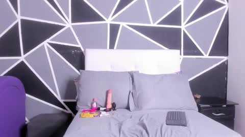 Snapshot of daye_sky chatting on October 18, 7:48 pm Daye sky online show from October 18, 7:48 pm