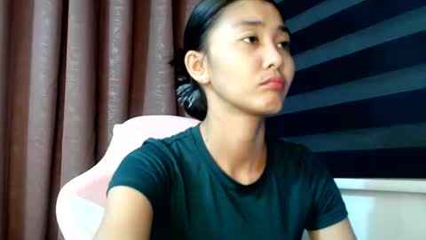 Snapshot of de_amore chatting on September 29, 4:12 pm Angel online show from September 29, 4:12 pm