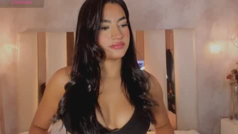 Snapshot of dea_athenea chatting on September 13, 10:18 pm dea_athenea online show from September 13, 10:18 pm