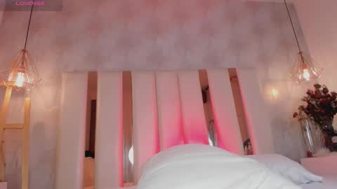 Snapshot of dea_athenea chatting on September 12, 9:44 pm dea_athenea online show from September 12, 9:44 pm