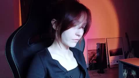 freak online show from July 6, 11:40 pm
