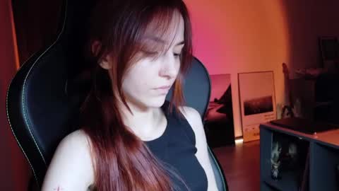 freak online show from June 6, 11:22 pm