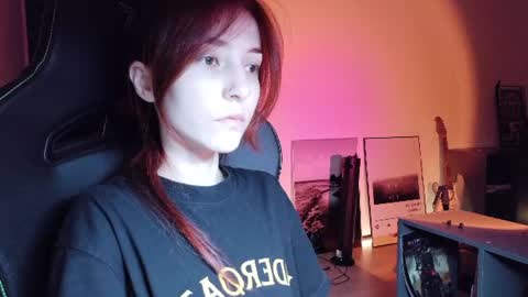 freak online show from June 21, 12:47 am