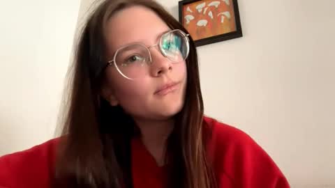 Kate online show from March 7, 4:25 pm