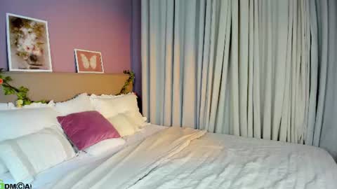 Emily GMT2 Mon 10 AM - 4 PM Wed 10 AM - 4 PM Thu 10 AM - 4 PM Fri 10 AM - 4 PM Sat 10 AM - 4 PM online show from June 17, 5:25 pm