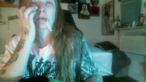 DEBBIE online show from November 7, 2:39 am