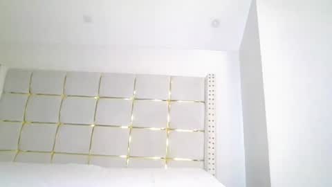 debbie online show from February 26, 7:57 pm