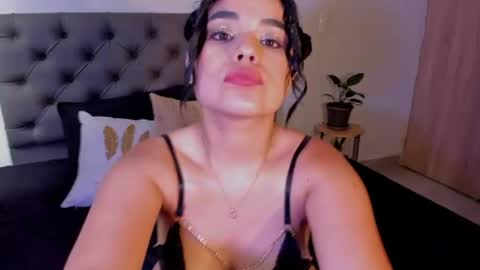 deborah_collins1 online show from July 23, 9:45 pm