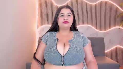 DEBORAH WHITE online show from July 22, 12:28 pm