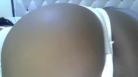 deechic_2 online show from November 13, 7:46 pm