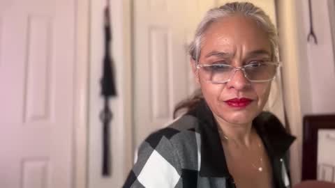 Tori online show from November 16, 4:25 am