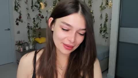 DegreeOfSincerity online show from September 19, 1:59 am