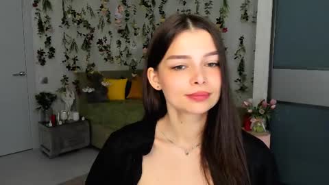 DegreeOfSincerity online show from June 20, 1:42 am