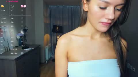 Laura online show from June 28, 12:23 pm