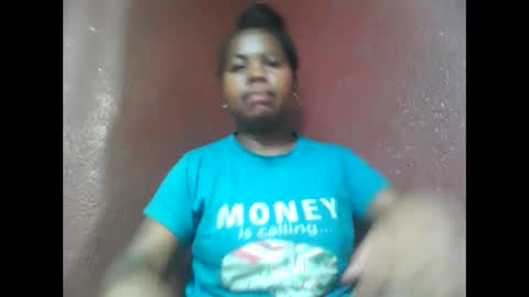 Snapshot of deliah712909 chatting on January 7, 2:30 pm deliah712909 online show from January 7, 2:30 pm