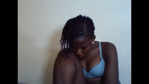 Snapshot of deliciousbabe01 chatting on October 1, 6:57 pm EVAH online show from October 1, 6:57 pm