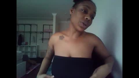 Snapshot of delightfuldark chatting on January 31, 4:48 pm delightfuldark online show from January 31, 4:48 pm