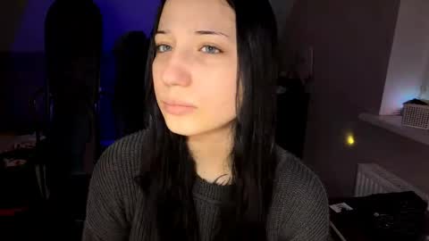 Milana  online show from May 20, 5:21 pm