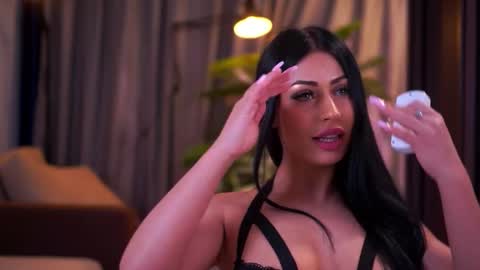 Delilah online show from February 15, 7:24 pm