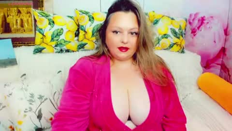 Margo online show from June 12, 2:47 pm