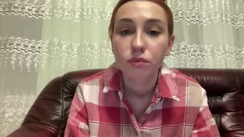 Snapshot of deliverysmile chatting on October 19, 8:11 pm Delivery online show from October 19, 8:11 pm