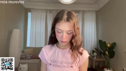 Delora online show from December 2, 9:22 am