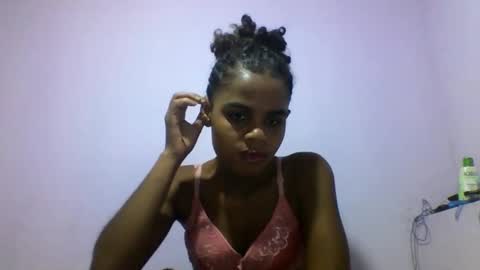 delphine online show from March 22, 11:16 am