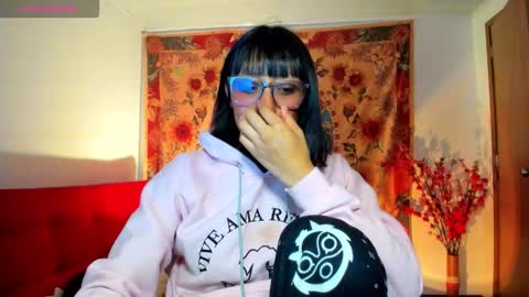 Snapshot of demeter__ chatting on October 15, 3:20 am demeter__ online show from October 15, 3:20 am