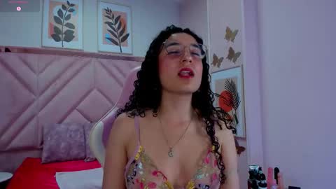 Demi online show from December 5, 5:18 am