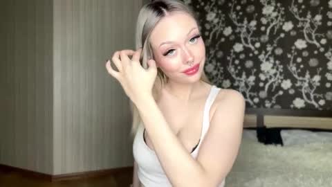 Demi online show from November 1, 1:59 pm