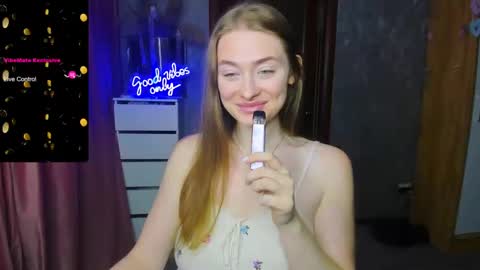 Snapshot of demure_soul chatting on September 9, 6:02 am Sophie online show from September 9, 6:02 am