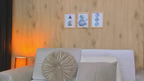 Snapshot of demyrose chatting on September 9, 2:44 am DEMY online show from September 9, 2:44 am