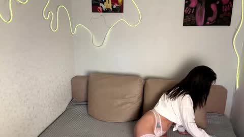 Kate online show from February 21, 8:15 am