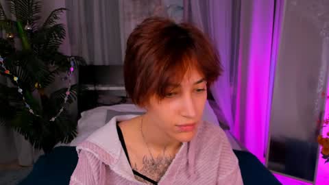 Snapshot of deniseparadise chatting on December 31, 11:53 am Unfortunately Denise has discontinued her work but I hope you will be excited about the new cool girl Jia online show from December 31, 11:53 am