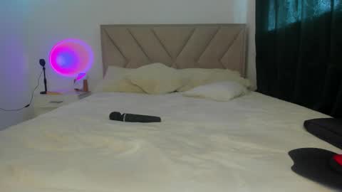 Snapshot of dephne_ chatting on September 26, 8:06 pm Dephne online show from September 26, 8:06 pm
