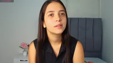 derly_cuervo703031 online show from June 12, 8:06 pm