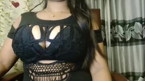 Snapshot of desi_girl_jebin chatting on October 14, 8:11 pm Jebin online show from October 14, 8:11 pm