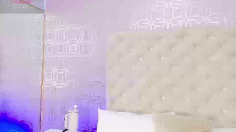 Sara Desire online show from September 10, 3:45 pm