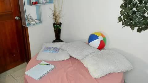 Destiny online show from April 8, 12:18 pm