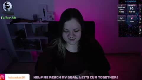 Snapshot of destroyall420 chatting on February 10, 6:53 am Lola Bdsm and fries online show from February 10, 6:53 am