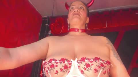 devil_taylorx online show from March 4, 6:03 pm