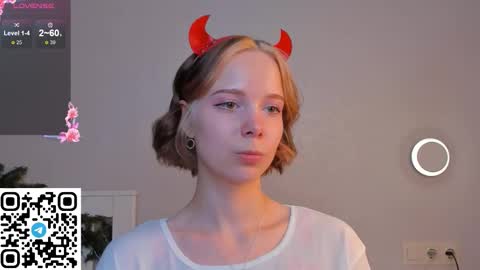 Kira online show from January 8, 5:50 pm