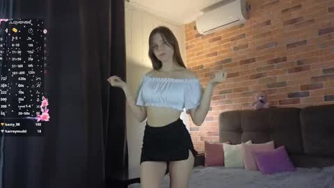 Kira online show from November 7, 6:24 pm