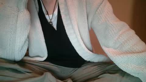 Sammie online show from December 3, 1:28 am