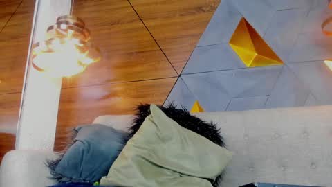 Camila and Megan online show from February 5, 7:10 pm