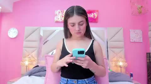 diamond_juliana_ online show from June 18, 3:19 am