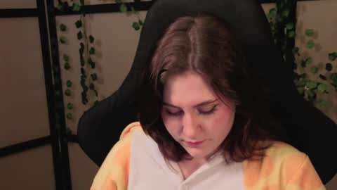 Diana online show from April 3, 1:42 pm