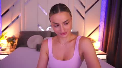 diana_nova online show from July 20, 1:24 pm