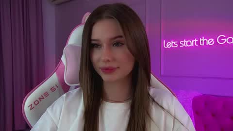 Diana online show from March 19, 6:23 pm